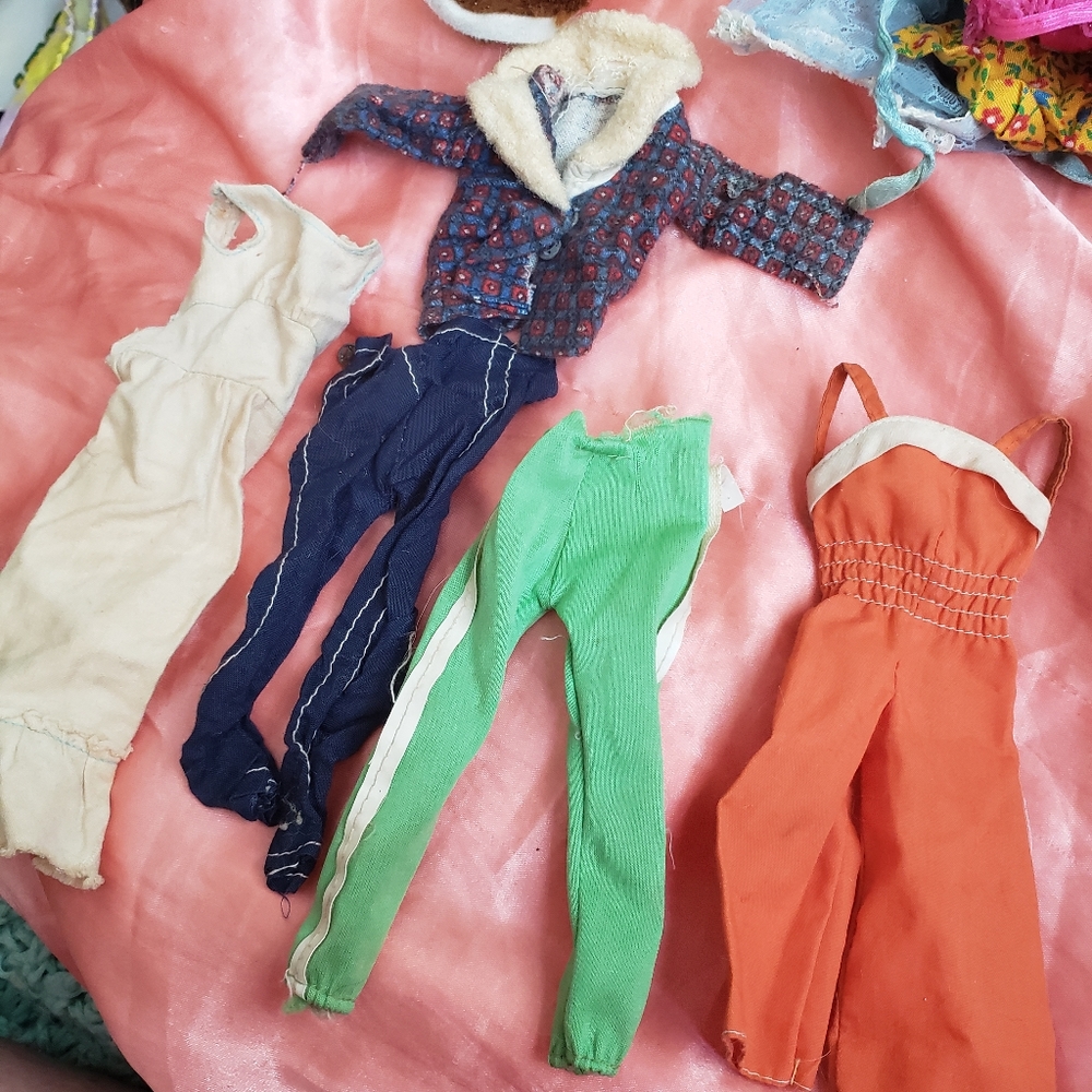 Vintage barbie clothes 72 to 79